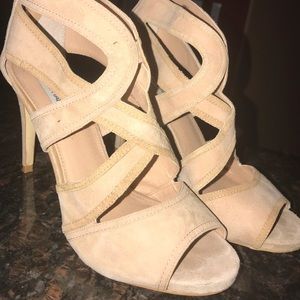Steve madden suede heels size 10 used